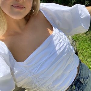 urban outfitters puffy sleeve top